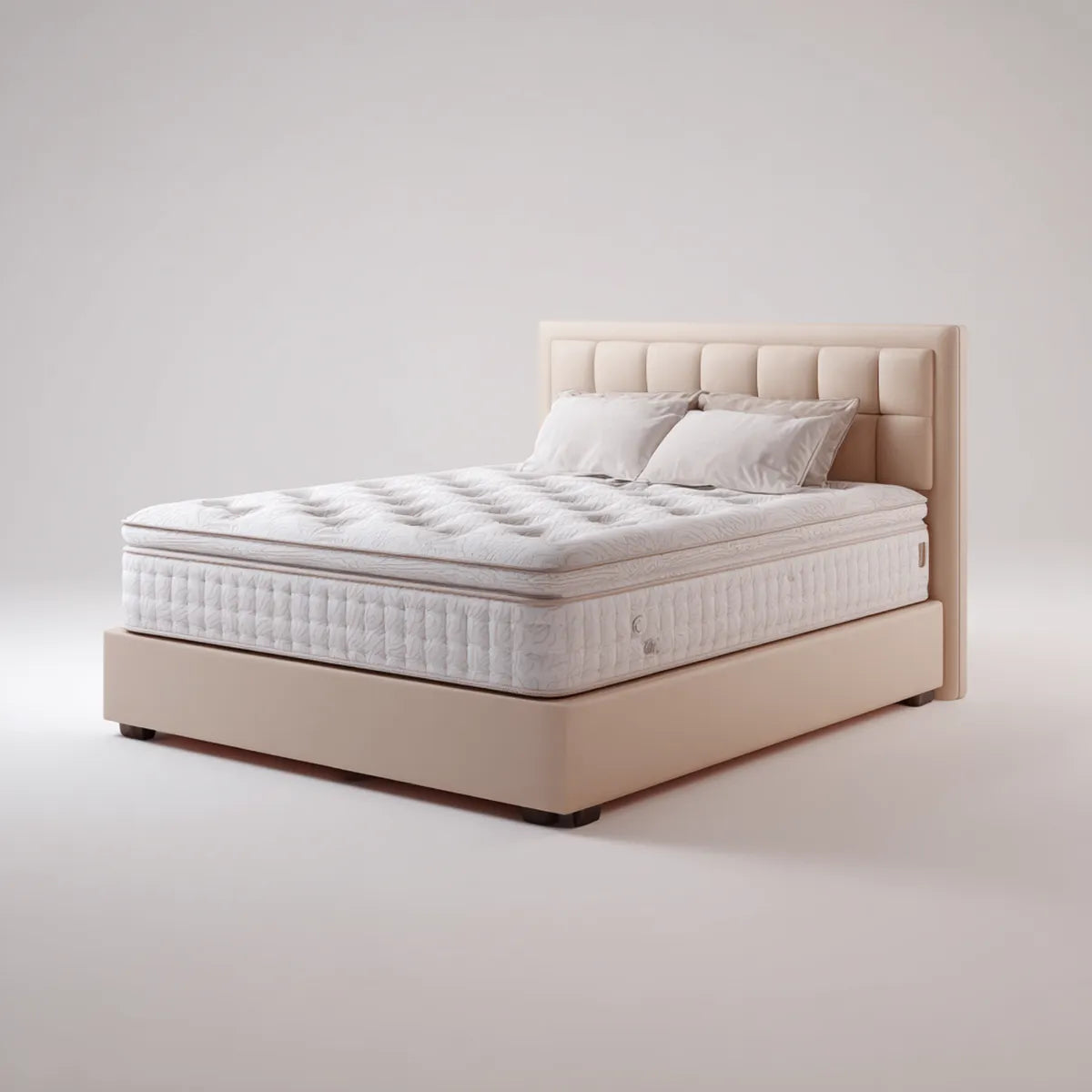 Set letto matrimoniale beige 160 x 200 cm con materasso e testiera rettangolare in pelle sintetica PU